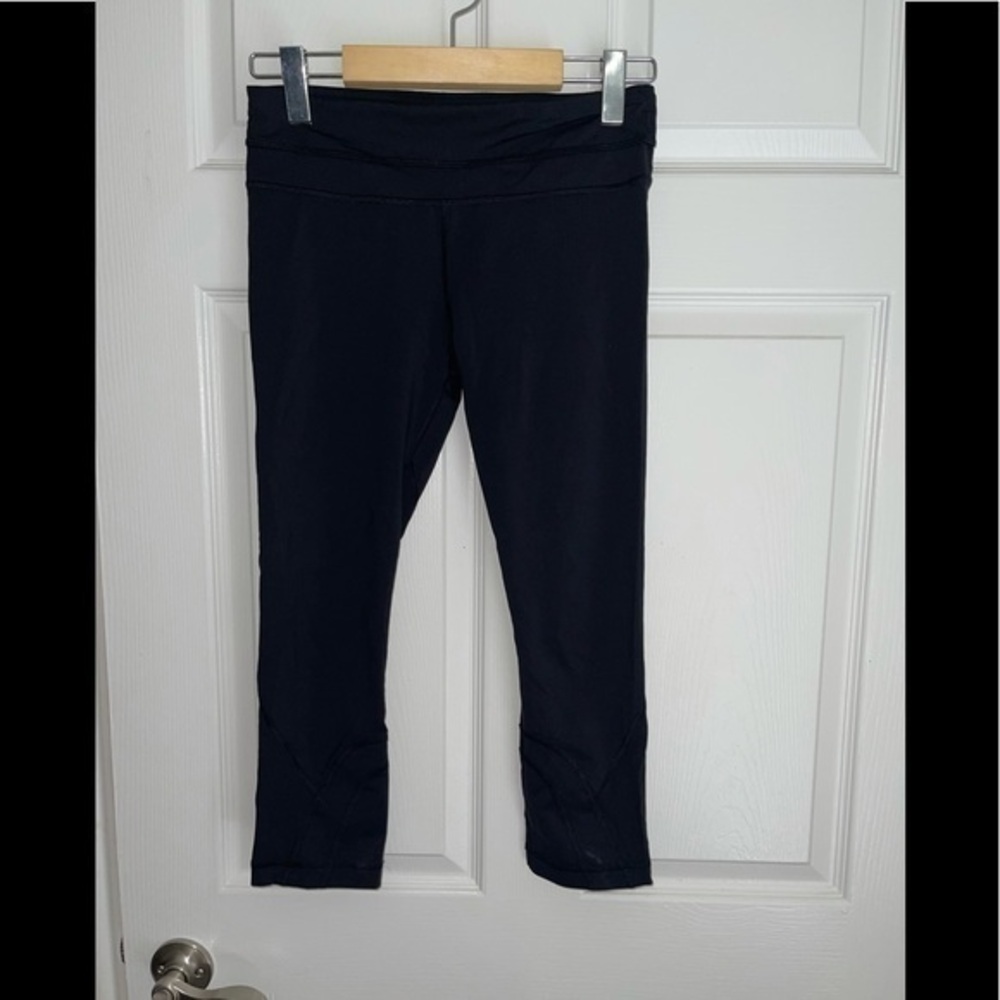 Lululemon cropped leggings